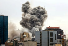 Israel ataca conselho que escolherá novo líder supremo do Irã