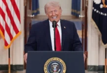 Trump minimiza negociações de paz com Irã; terceira rodada de conversas prevista para domingo