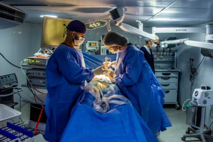 Barco-Hospital-inicia-atendimentos-de-saude-em-Borba-neste-sabadoFotosEvandroSeixasSESAM2-768x513