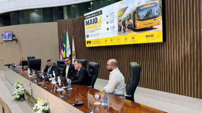 Tribuna-Popular-na-CMM-destaca-conscientizacao-no-transito-durante-o-Maio-Amarelo-1024x576