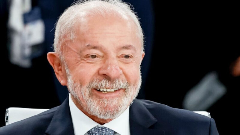 Lula abre vantagem sobre Flávio Bolsonaro no Amazonas e lidera disputa presidencial de 2026, aponta pesquisa