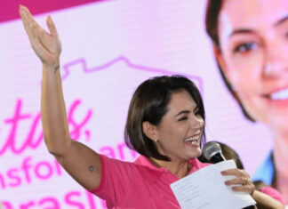Michelle Bolsonaro deixa presidência do PL Mulher para cuidar da família e diz que missão no movimento foi cumprida