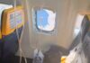 Passageiro de avião é parcialmente sugado para fora em voo