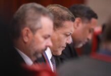 TSE exige de big techs planos de combate à desinformação nas eleições