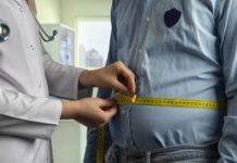 Gordura e falta de vitamina D juntas dobram risco de morte após os 50 anos