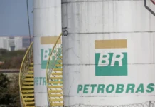 Petrobras reduz em 14,5% o preço do querosene de aviação para distribuidoras