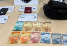 Suspeito ficou cerca de duas horas dentro de casa durante triplo homicídio no São Jorge, diz polícia