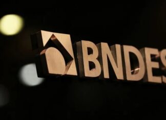 BNDES vence prêmio por painel de financiamentos da Nova Indústria Brasil