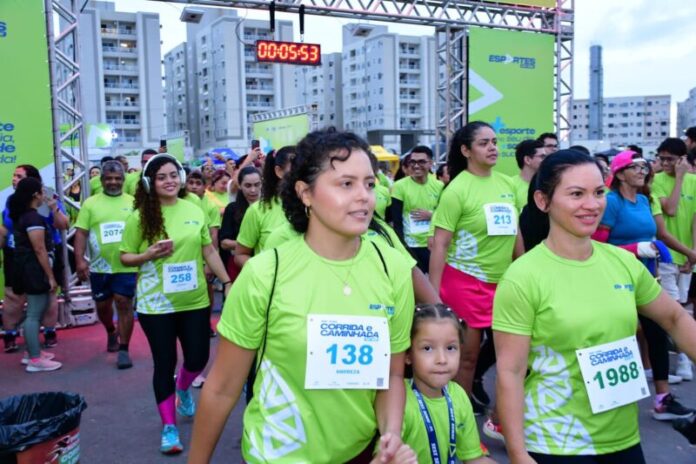 Corrida e Caminhada SEST SENAT leva esporte ao Centro Histórico de Manaus em edição noturna _FOTO Divulgação