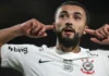 Corinthians renova contrato de Zakaria Labyad até o fim de 2027