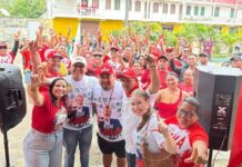 Em grande comoção, Anne Moura inaugurou comitê de Lula em Alvarães e apresentou suas 13 propostas