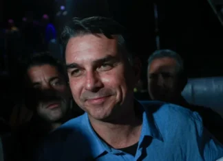 Frente Parlamentar da Agropecuária reafirma apoio a Flávio Bolsonaro no segundo turno